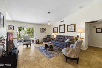 10020 46th Pl, Phoenix, AZ 85044