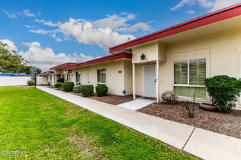 10020 Royal Oak Rd #F, Sun City, AZ 85351