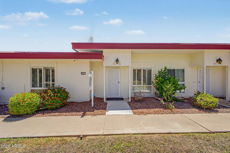 10020 Royal Oak Rd #F, Sun City, AZ 85351