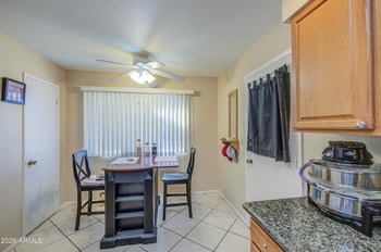 10022 Kingswood Cir, Sun City, AZ 85351