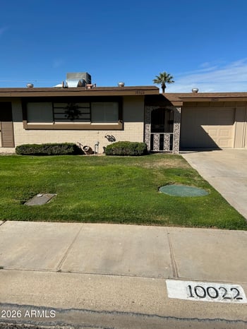 10022 Lakeview Cir, Sun, AZ 85351