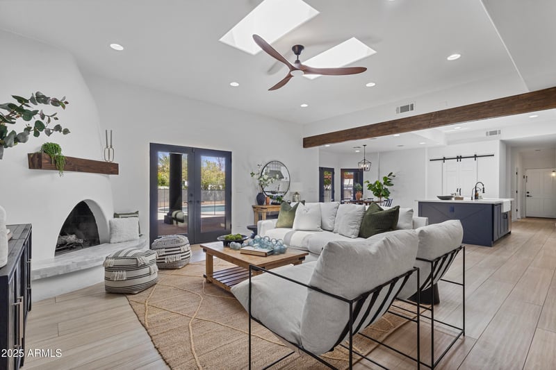 10024 61st Pl, Paradise Valley, AZ 85253