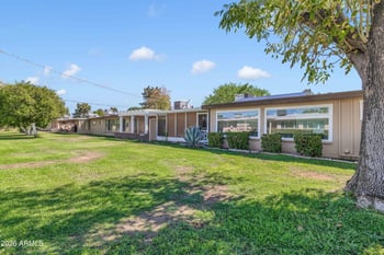 10024 W Lakeview Cir S, Sun City, AZ 85351