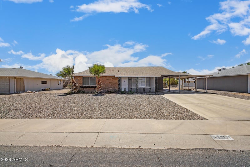 10025 Coggins Dr, Sun City, AZ 85351