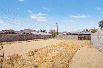 10026 14th St, Phoenix, AZ 85020
