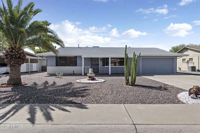 10027 Audrey Dr, Sun City, AZ 85351