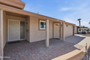 10027 W Deanne Dr, Sun City, AZ 85351