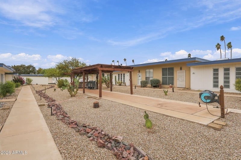10027 W Lancaster Dr, Sun City, AZ 85351
