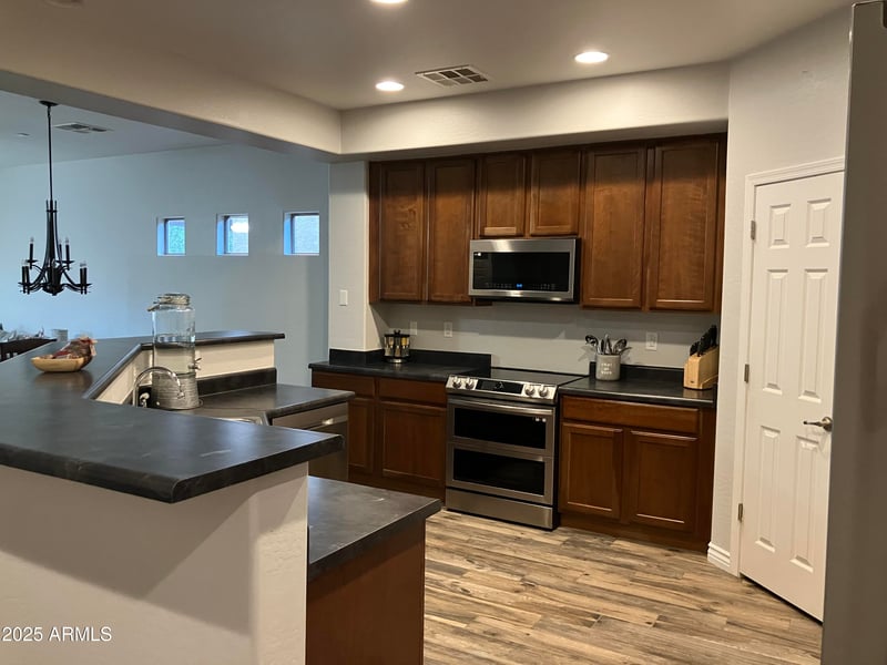 10028 Marguerite Ave, Tolleson, AZ 85353