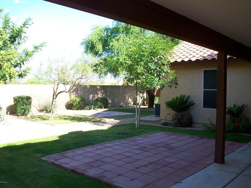 10028 N 58th Ln, Glendale, AZ 85302