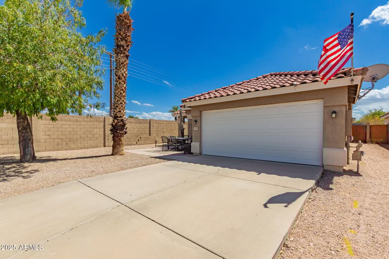 1003 Slater Cir, Mesa, AZ 85206