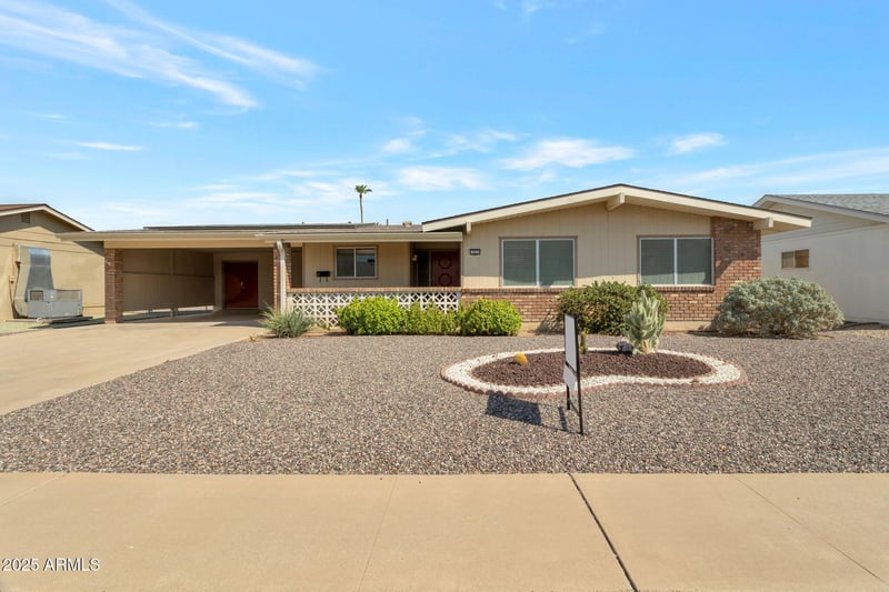 10030 Denham Dr, Sun City, AZ 85351