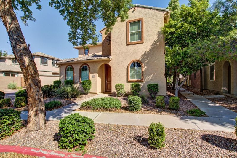 10030 E Isleta Ave, Mesa, AZ 85209