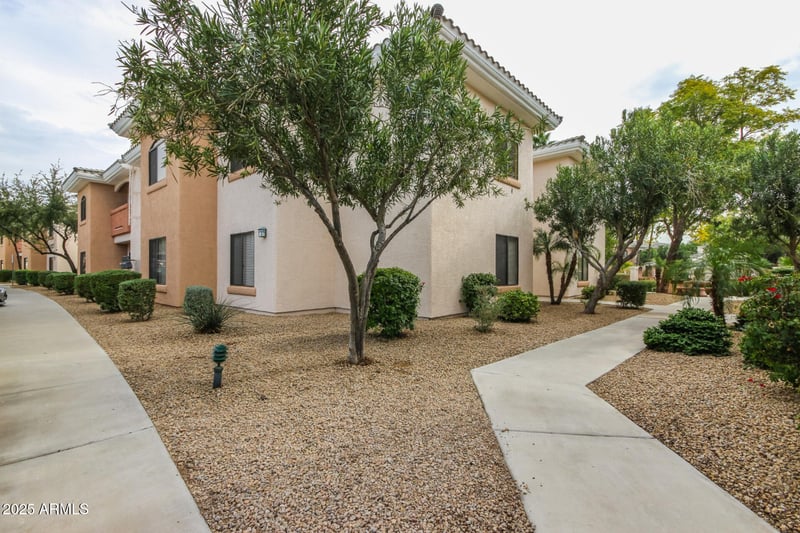 10030 Indian School Rd #111, Phoenix, AZ 85037