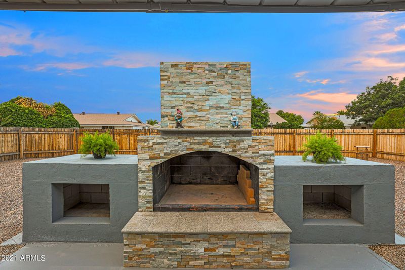 10030 N 107th Ave, Sun City, AZ 85351