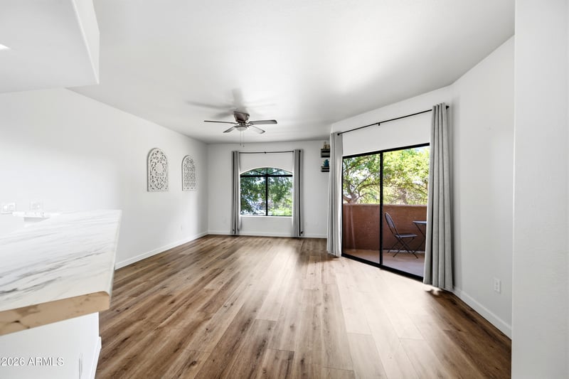 10030 W Indian School Rd #255, Phoenix, AZ 85037