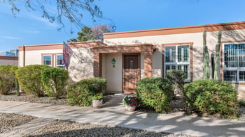 10030 Royal Oak Rd #M, Sun City, AZ 85351