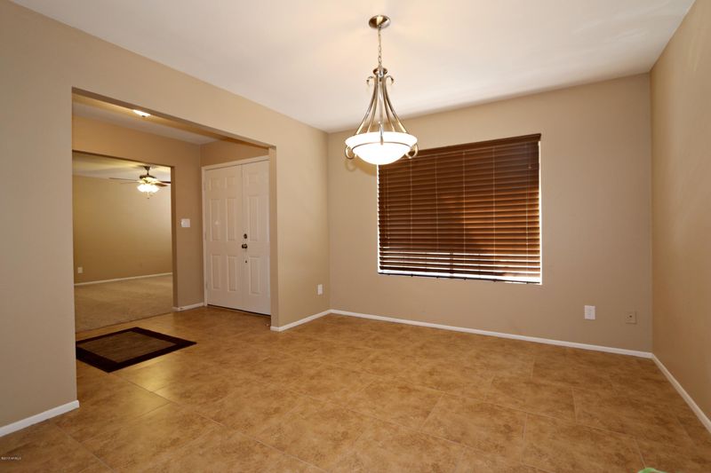 10031 N 49th Ln, Glendale, AZ 85302