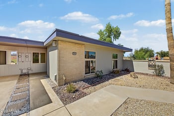 10031 W Hutton Dr, Sun City, AZ 85351