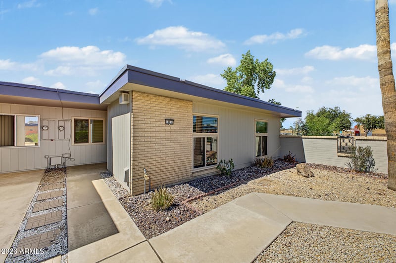 10031 W Hutton Dr, Sun City, AZ 85351