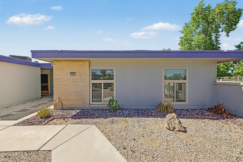 10031 W Hutton Dr, Sun City, AZ 85351