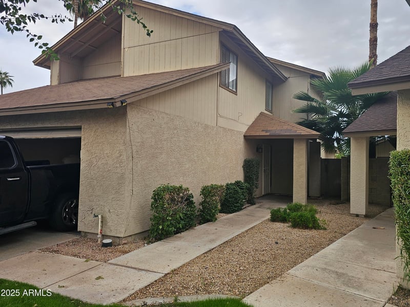 10032 Sells Dr, Phoenix, AZ 85037