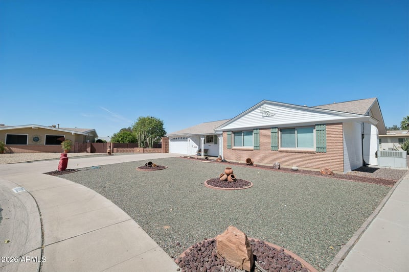 10032 Tarrytown Ave, Sun City, AZ 85351