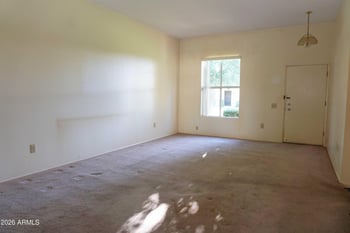 10034 Hawthorn Dr, Sun City, AZ 85351