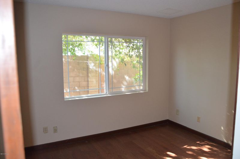 10034 N 48th Ave, Glendale, AZ 85302