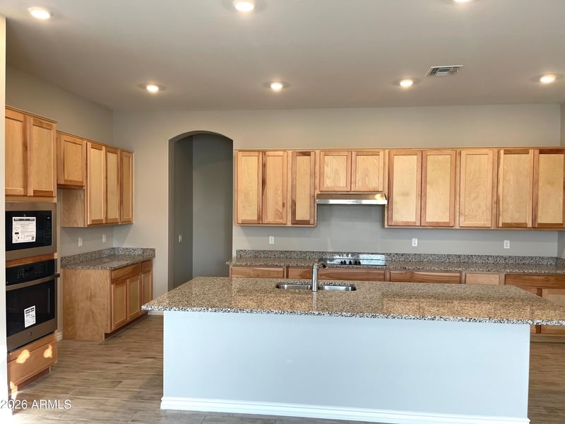 10034 W Verde Ln, Avondale, AZ 85392