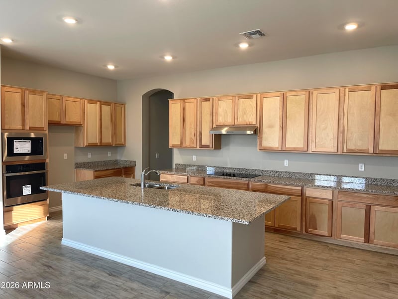 10034 W Verde Ln, Avondale, AZ 85392