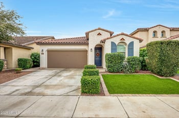 10035 Foothill Dr, Peoria, AZ 85383