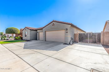 10035 Patrick Ln, Peoria, AZ 85383