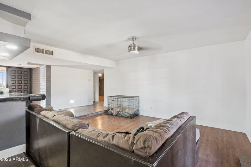 10037 43rd Ave, Phoenix, AZ 85051