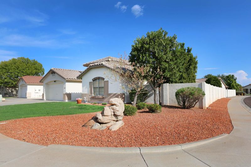 10037 W Potter Dr, Peoria, AZ 85382