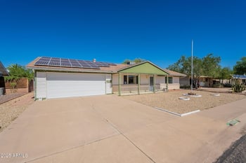 10038 Clair Dr, Sun City, AZ 85351