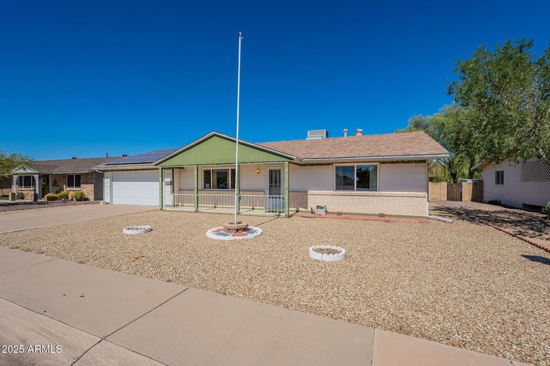 10038 Clair Dr, Sun City, AZ 85351
