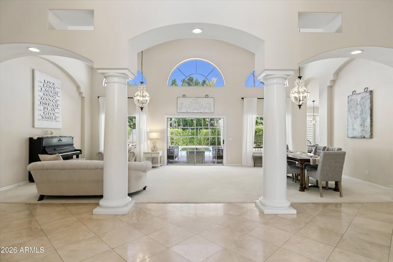10038 Corrine Dr, Scottsdale, AZ 85260