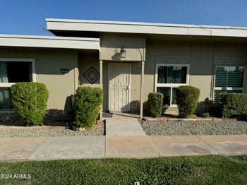 10038 Lancaster Dr, Sun City, AZ 85351