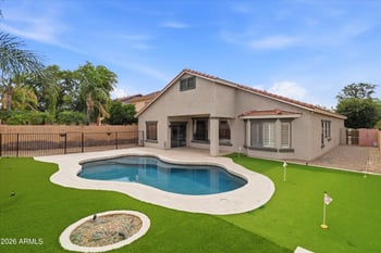 10038 Los Lagos Vista Ave, Mesa, AZ 85209