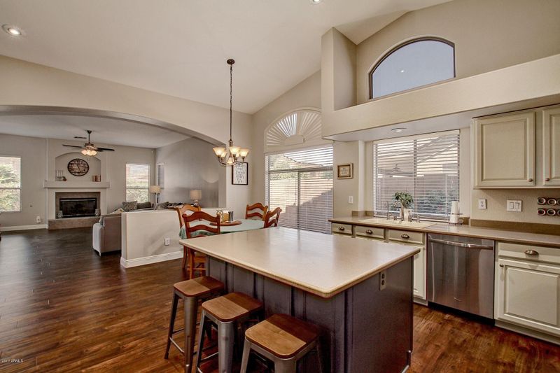 1004 E Liberty Ln, Gilbert, AZ 85296