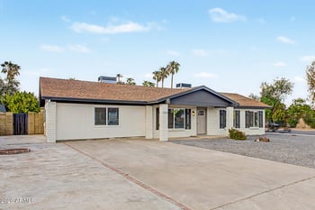 1004 W Manhatton Dr, Tempe, AZ 85282