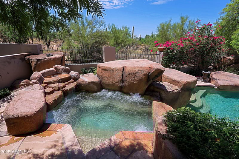 10040 Happy Valley Rd #204, Scottsdale, AZ 85255