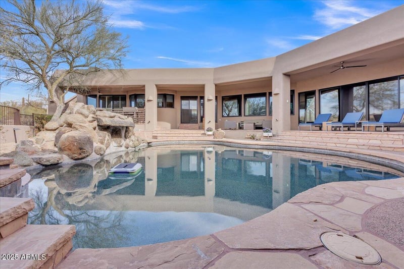 10040 Happy Valley Rd #300, Scottsdale, AZ 85255