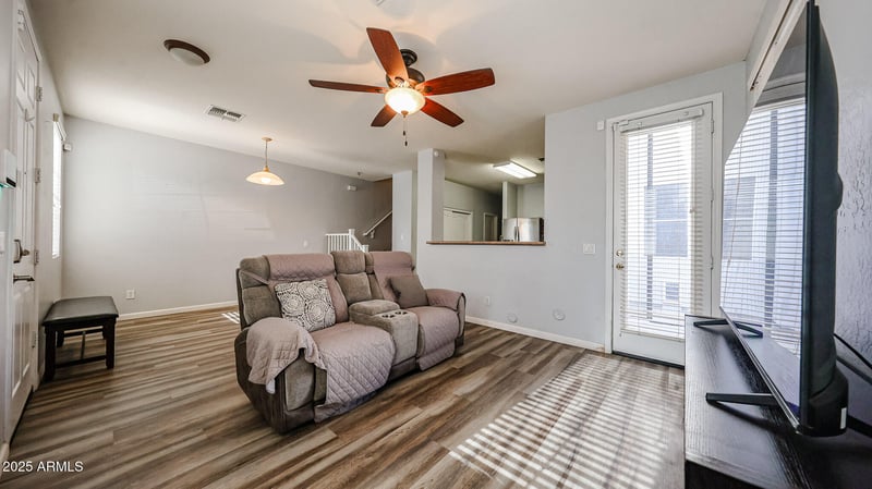 10040 Kingman St, Tolleson, AZ 85353