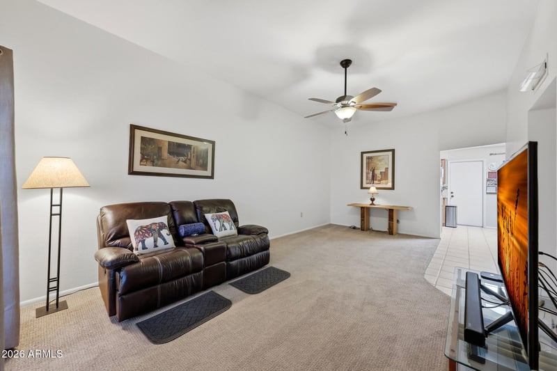 10040 W Lancaster Dr, Sun City, AZ 85351