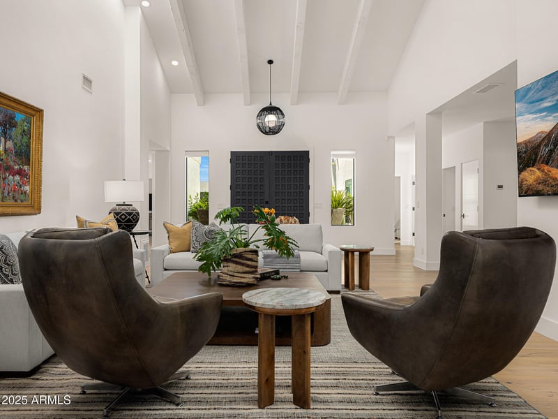 10041 52nd Pl, Paradise Valley, AZ 85253