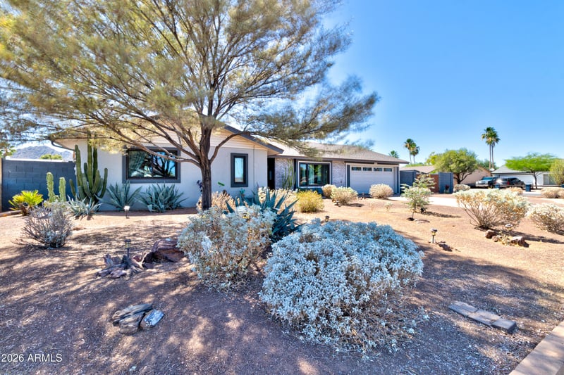 10042 N 28th St, Phoenix, AZ 85028