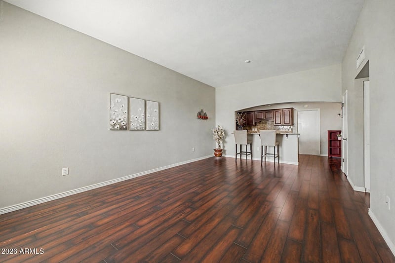 10042 Hawthorn Dr, Sun City, AZ 85351