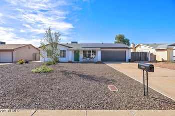 10044 47th Ave, Glendale, AZ 85302